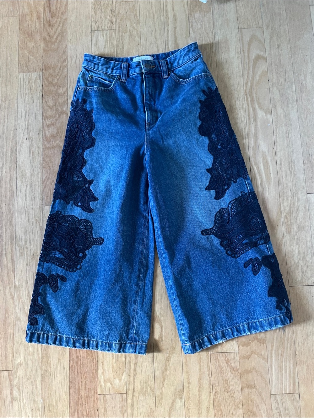 Free People Dark Blue Cropped Wide-Leg Jeans with Black Lace Appliqué